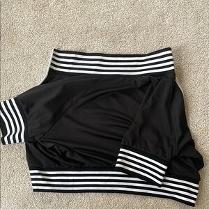 Stylish Black and White cropped jacket